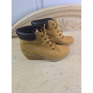 Timberland Women's size 9 Amston 6 Inch Wheat Nubuck Wedge Heel Boots 8251A